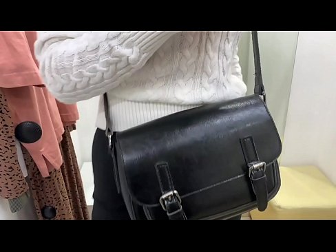 ❤️ Public masturbation sa batan-ong bitch FeralBerry nga adunay dildo sa fitting room ❤️❌ Lisud nga porn sa amon